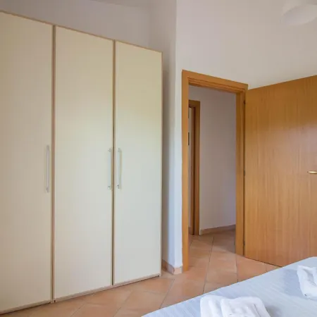 Guesthost - Breathtaking With Dependance! Appartement *
