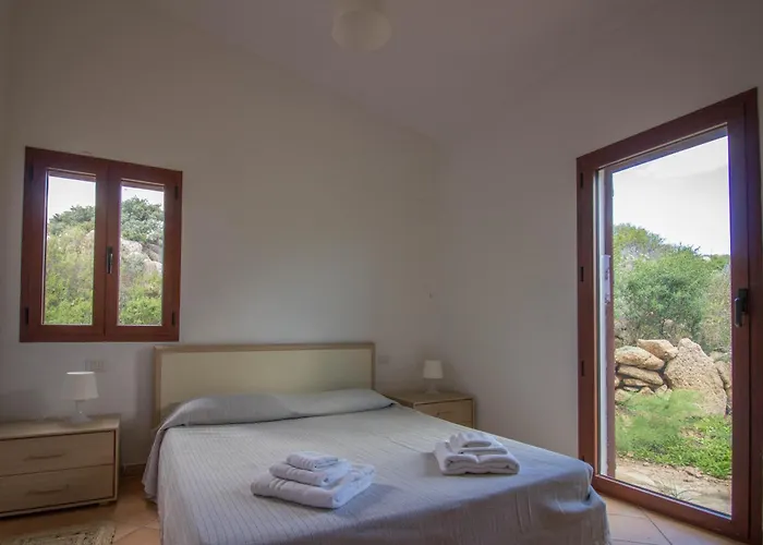 Guesthost - Breathtaking With Dependance! Apartament *