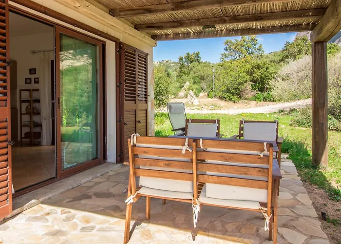 Guesthost - Breathtaking With Dependance! * Casagliana